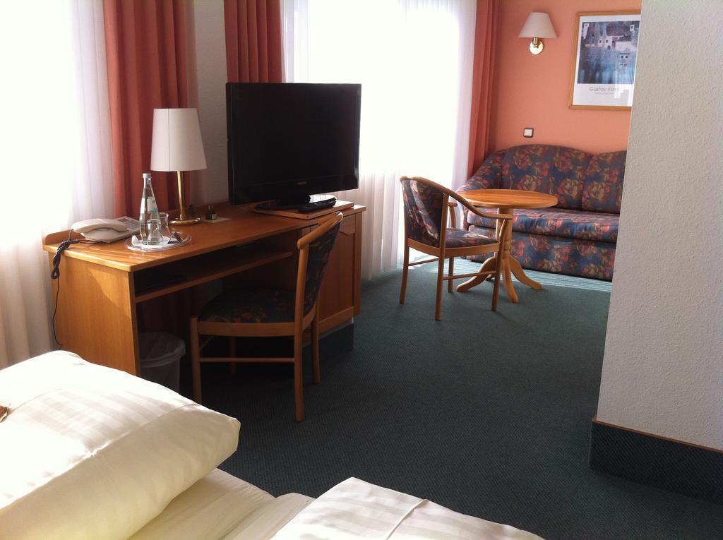 Knuellhotel Tann-Eck Knüllwald Chambre photo